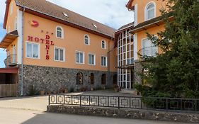 Hotel Denis